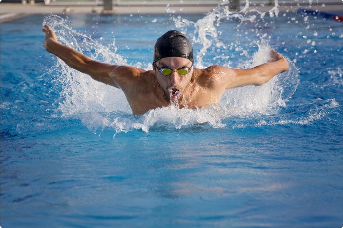 Wettkampfschwimmen